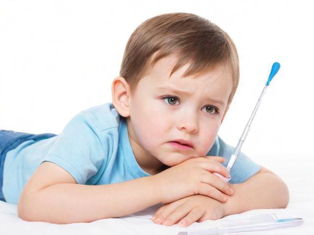 孩子扎伤、烫伤、扭伤、摔下床怎么办？急救处理全攻略