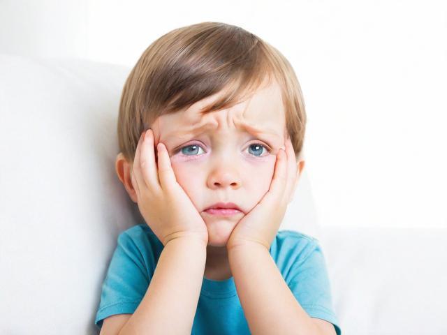 孩子发烧不能捂汗,捂汗退烧是误区!