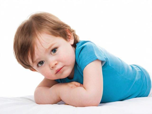 孩子总是弯腰驼背？小心是漏斗胸引起的！