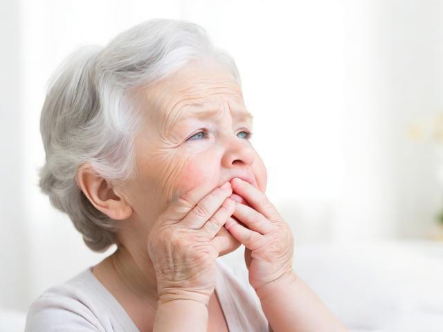 王奶奶教你4招缓解宝宝鼻塞